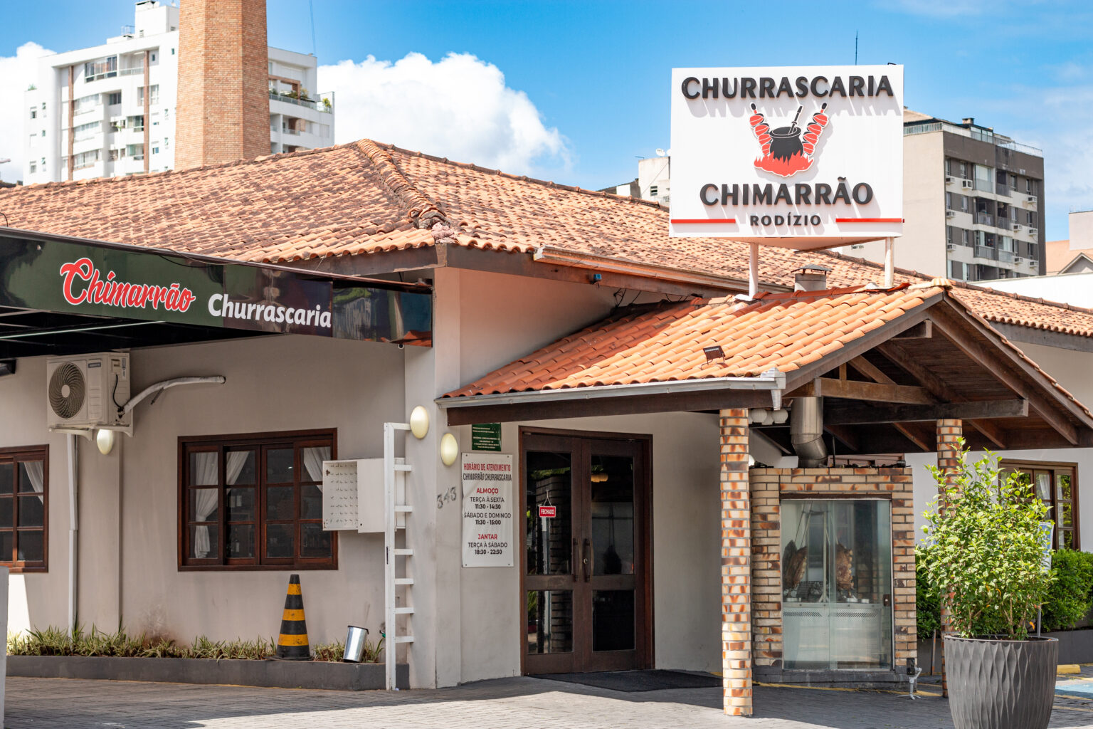 chimarraochurrascaria.com